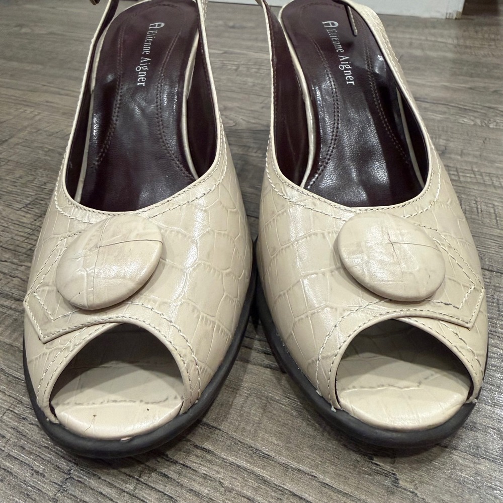 Etienne Aigner E-Carly Croc Embossed Leather Slingback Peep Toe Heels Cream 7.5M
